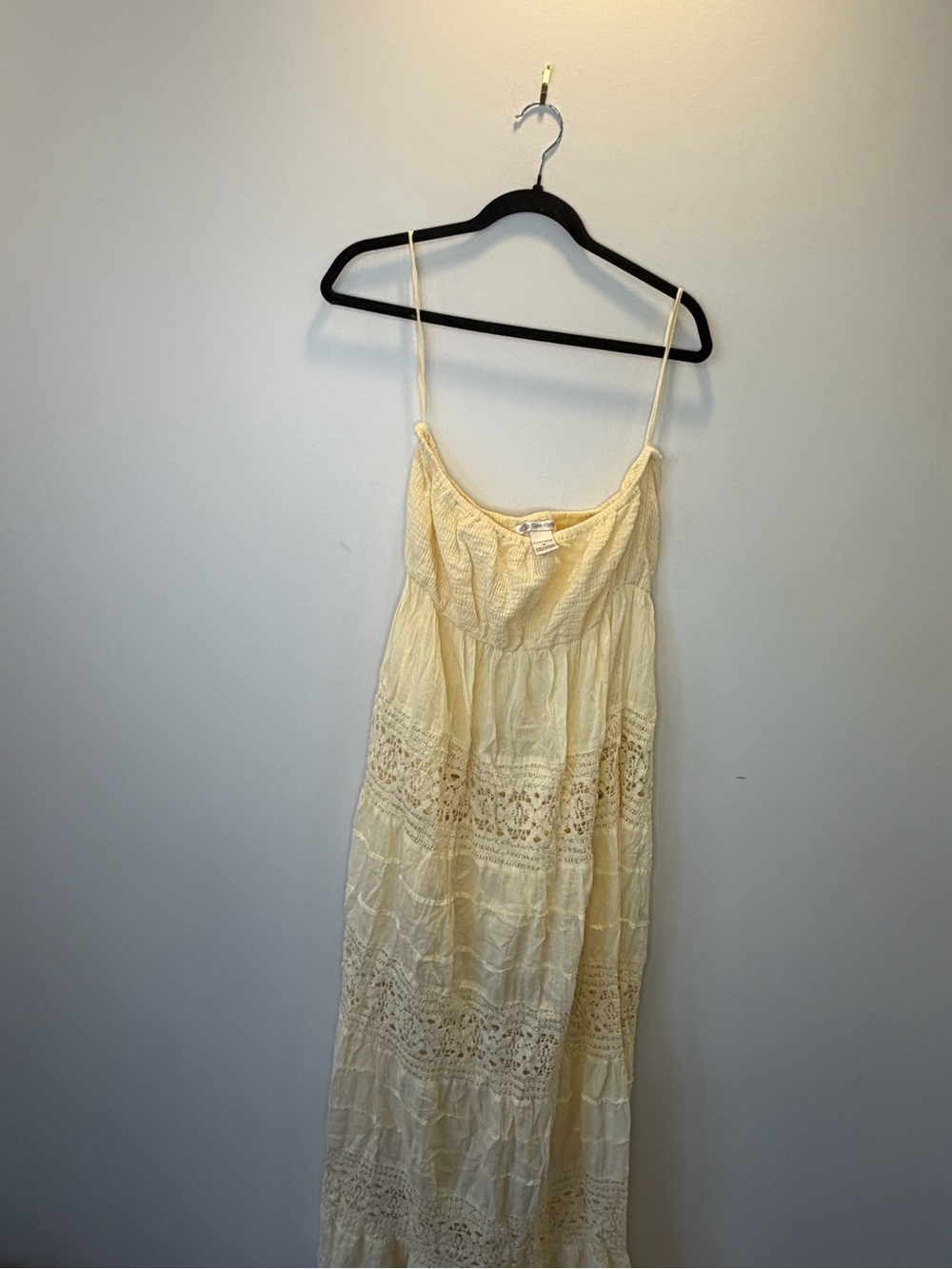 Delicate Lace-Panel Light Yellow strapless Maxi Dress L/XL